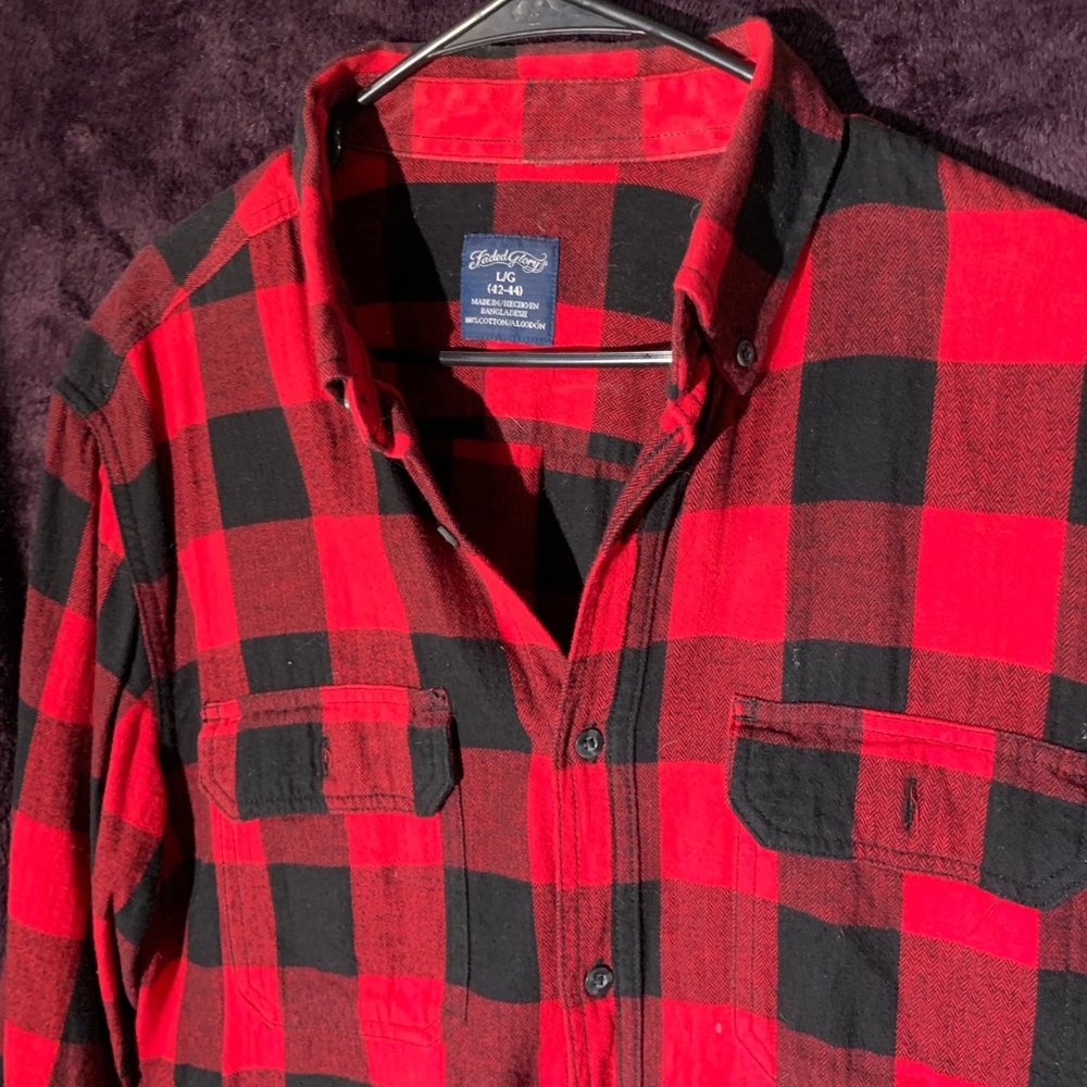 Men’s Basic Red Flannel/Plaid Shirt